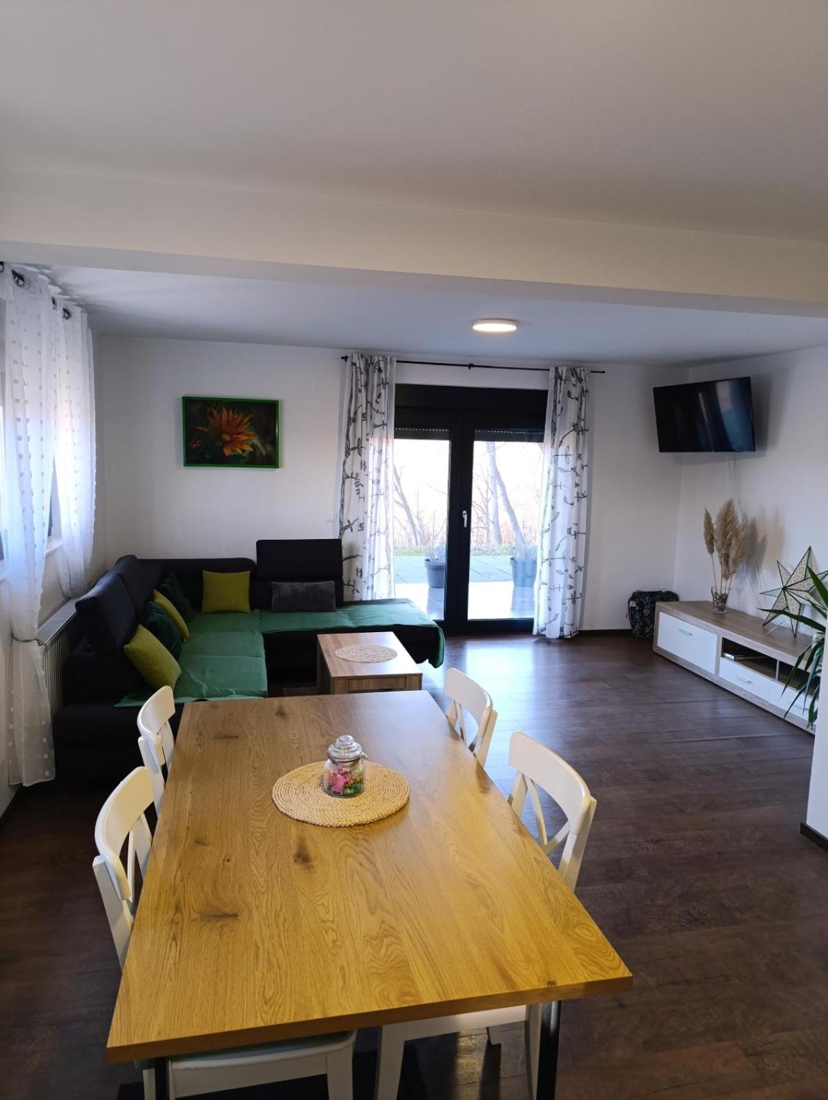 Kraljeva Hiza - Apartmani I Sobe Kralj Sveti Martin Na Muri Værelse billede